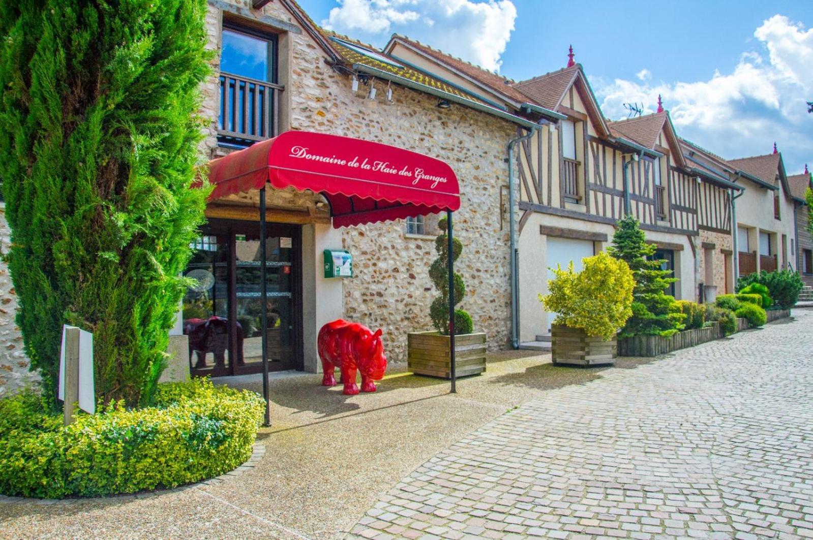 Domaine De La Haie Des Granges Ménilles Dış mekan fotoğraf